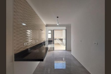 Casa à venda com 110m², 3 quartos e 2 vagas Casa à venda com 110m², 3 quartos e 2 vagasCozinha