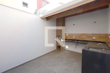 Casa à venda com 110m², 3 quartos e 2 vagasQuintal
