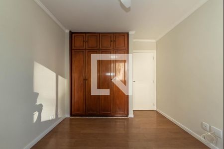 Apartamento à venda com 78m², 2 quartos e 1 vagaQuarto 2