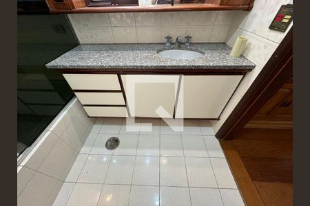 Casa à venda com 349m², 3 quartos e 4 vagas Casa à venda com 349m², 3 quartos e 4 vagasFoto 25