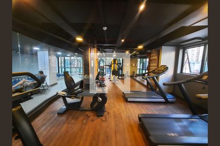 Studio à venda com 28m², 1 quarto e 1 vaga Studio à venda com 28m², 1 quarto e 1 vagaAcademia