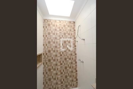 Casa à venda com 110m², 3 quartos e 2 vagasBanheiro