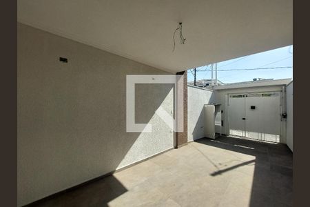 Casa à venda com 110m², 3 quartos e 2 vagasGaragem