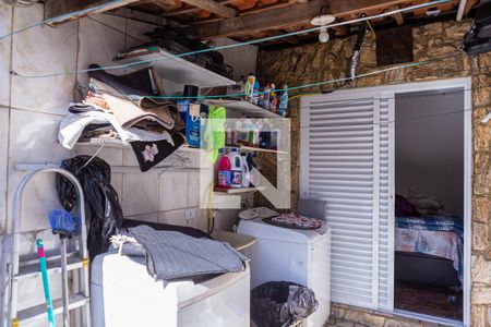 Casa de condomínio à venda com 73m², 2 quartos e 1 vagaÁrea de Serviço