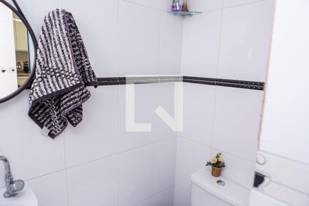 Casa de condomínio à venda com 73m², 2 quartos e 1 vagaLavabo