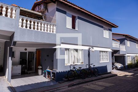 Casa de condomínio à venda com 73m², 2 quartos e 1 vagaFachada da casa