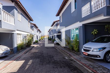 Casa de condomínio à venda com 73m², 2 quartos e 1 vagaÁrea comum