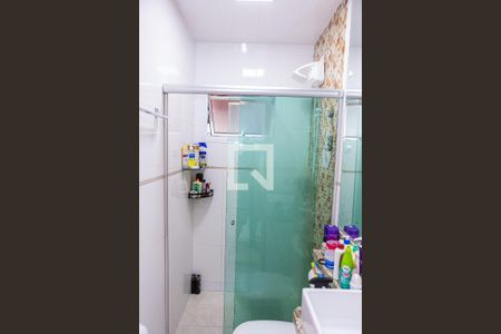 Casa de condomínio à venda com 73m², 2 quartos e 1 vagaBanheiro