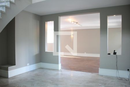 Sala de casa para alugar com 4 quartos, 420m² em Pinheiros, São Paulo