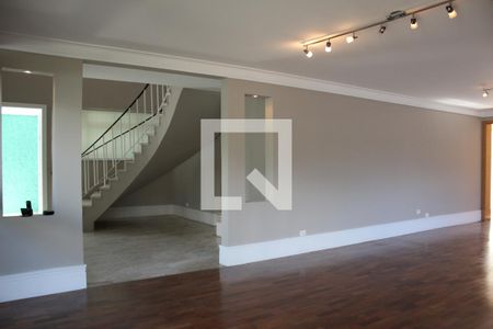 Sala de casa para alugar com 4 quartos, 420m² em Pinheiros, São Paulo