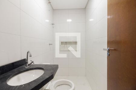 Apartamento para alugar com 30m², 2 quartos e sem vaga Apartamento para alugar com 30m², 2 quartos e sem vagaBanheiro
