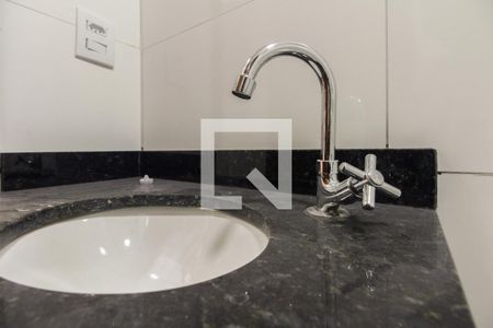 Apartamento para alugar com 30m², 2 quartos e sem vaga Apartamento para alugar com 30m², 2 quartos e sem vagaBanheiro