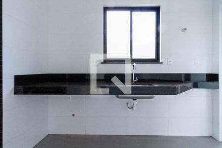Casa à venda com 160m², 4 quartos e 4 vagas Casa à venda com 160m², 4 quartos e 4 vagasPiso superior Cozinha