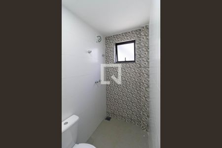 Casa à venda com 160m², 4 quartos e 4 vagas Casa à venda com 160m², 4 quartos e 4 vagasBanheiro da suíte