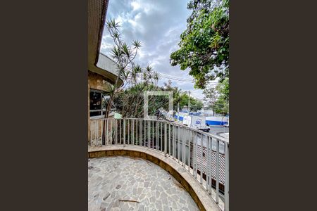 Casa à venda com 420m², 5 quartos e 11 vagasVaranda da Sala 2