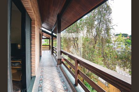 Casa à venda com 380m², 3 quartos e 5 vagasVaranda