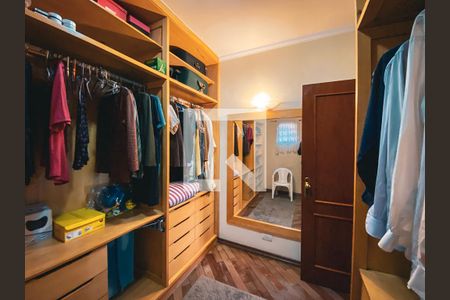 Casa à venda com 380m², 3 quartos e 5 vagasQuarto 2