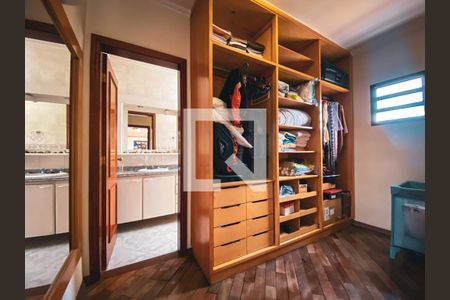 Casa à venda com 380m², 3 quartos e 5 vagasQuarto