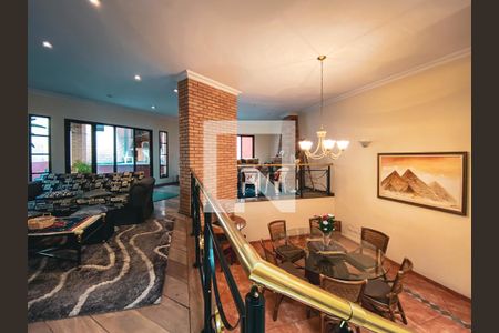 Casa à venda com 380m², 3 quartos e 5 vagasSala