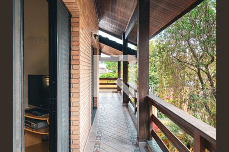 Casa à venda com 380m², 3 quartos e 5 vagasVaranda