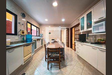 Casa à venda com 380m², 3 quartos e 5 vagasCozinha