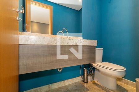 Lavabo de apartamento para alugar com 3 quartos, 102m² em Vila Suzana, São Paulo
