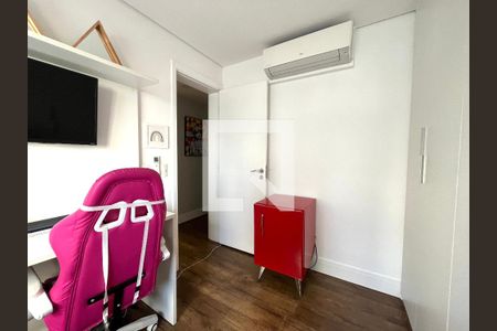 Apartamento à venda com 103m², 3 quartos e 2 vagas Apartamento à venda com 103m², 3 quartos e 2 vagasQuarto 2