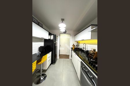 Apartamento à venda com 103m², 3 quartos e 2 vagas Apartamento à venda com 103m², 3 quartos e 2 vagasCozinha
