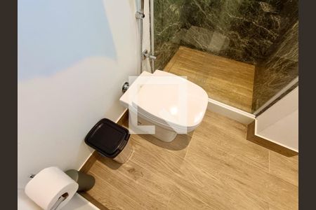 Apartamento à venda com 33m², 1 quarto e sem vaga Apartamento à venda com 33m², 1 quarto e sem vagaBanheiro social