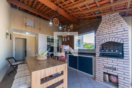 Apartamento à venda com 132m², 2 quartos e 1 vaga Apartamento à venda com 132m², 2 quartos e 1 vagaCobertura e Área Gourmet