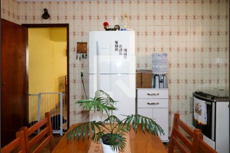 Casa à venda com 245m², 3 quartos e 7 vagas Casa à venda com 245m², 3 quartos e 7 vagasCozinha