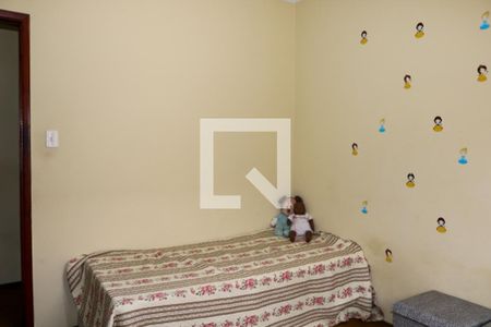 Casa à venda com 245m², 3 quartos e 7 vagas Casa à venda com 245m², 3 quartos e 7 vagasQuarto 2