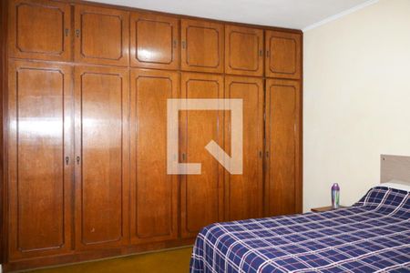 Casa à venda com 245m², 3 quartos e 7 vagas Casa à venda com 245m², 3 quartos e 7 vagasSuíte