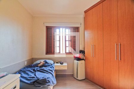 Casa à venda com 212m², 4 quartos e 4 vagasQuarto 2