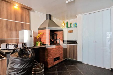 Casa à venda com 212m², 4 quartos e 4 vagasChurrasqueira