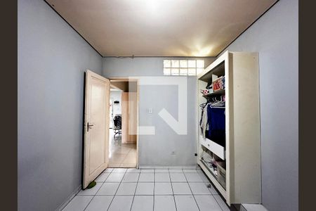 Casa à venda com 120m², 3 quartos e 2 vagasQuarto 2