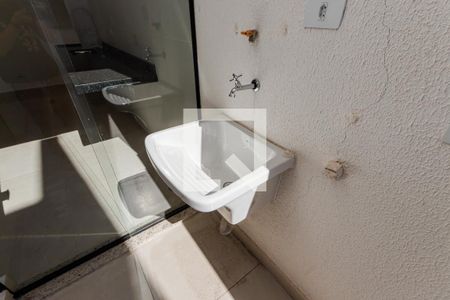 Apartamento à venda com 80m², 3 quartos e 2 vagas Apartamento à venda com 80m², 3 quartos e 2 vagasÁrea de Serviço