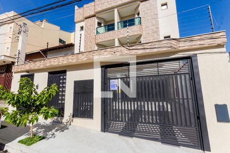 Apartamento à venda com 80m², 3 quartos e 2 vagas Apartamento à venda com 80m², 3 quartos e 2 vagasFachada