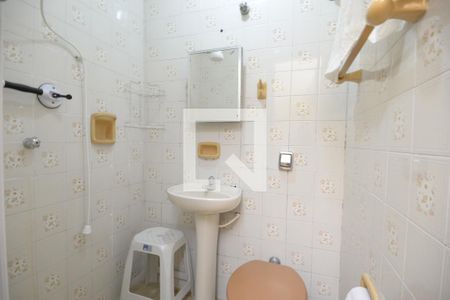 Casa à venda com 80m², 2 quartos e sem vagaBanheiro