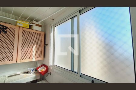 Apartamento para alugar com 163m², 3 quartos e 2 vagas Apartamento para alugar com 163m², 3 quartos e 2 vagasÁrea de Serviço