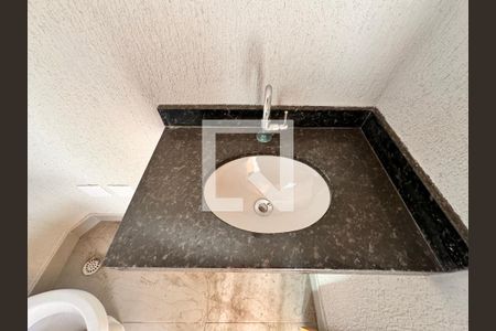 Apartamento à venda com 106m², 2 quartos e 1 vagaBanheiro de serviço