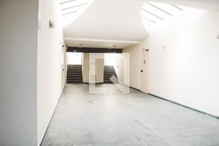 Apartamento para alugar com 62m², 2 quartos e 1 vaga Apartamento para alugar com 62m², 2 quartos e 1 vagaHall de entrada