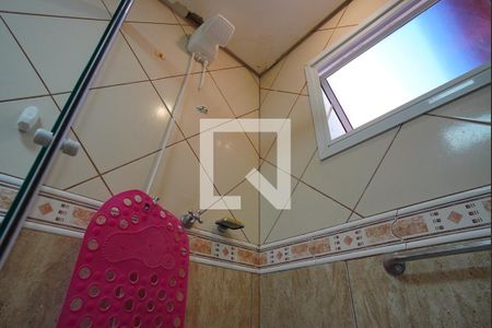 Casa à venda com 329m², 5 quartos e 4 vagasBanheiro Corredor