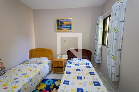 Casa à venda com 200m², 3 quartos e 2 vagas Casa à venda com 200m², 3 quartos e 2 vagasQuarto 2