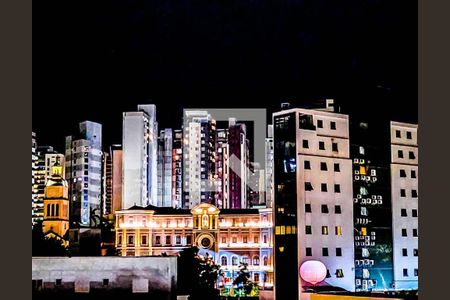 Apartamento à venda com 3 quartos, 95m² em Funcionários, Belo Horizonte