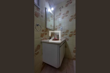 Apartamento à venda com 120m², 4 quartos e 2 vagas Apartamento à venda com 120m², 4 quartos e 2 vagasBanheiro 2