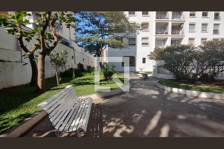 Apartamento à venda com 120m², 4 quartos e 2 vagas Apartamento à venda com 120m², 4 quartos e 2 vagasÁrea comum