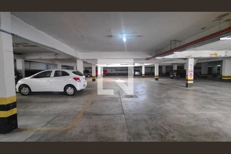 Apartamento à venda com 120m², 4 quartos e 2 vagas Apartamento à venda com 120m², 4 quartos e 2 vagasÁrea comum