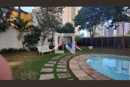 Apartamento à venda com 120m², 4 quartos e 2 vagas Apartamento à venda com 120m², 4 quartos e 2 vagasÁrea comum