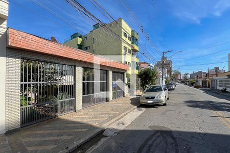 Casa à venda com 257m², 4 quartos e 3 vagasFachada + plaquinha